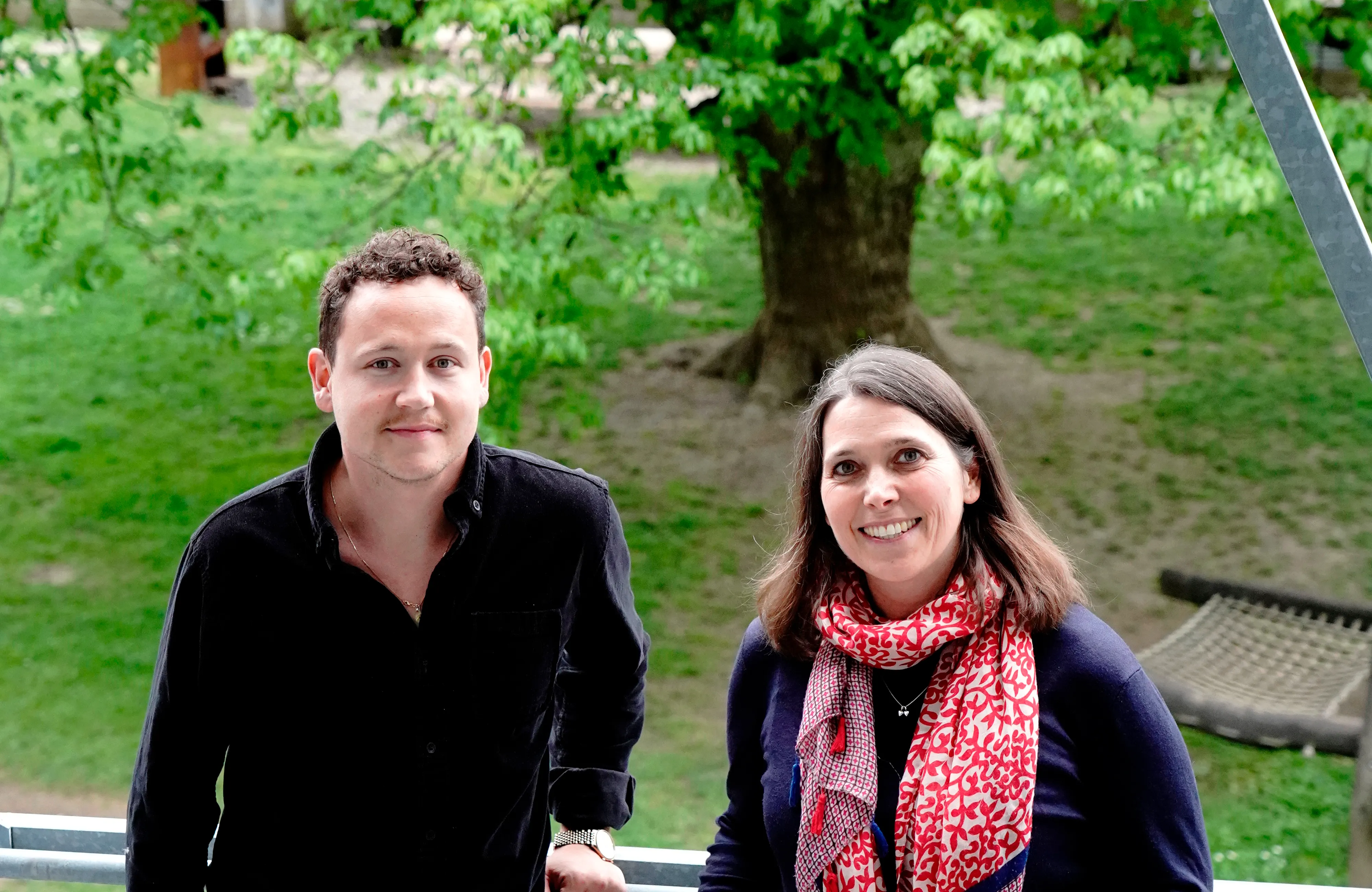 Anita Kerber und Tim Wiederkehr im Kinderheim Pilgerbrunnen